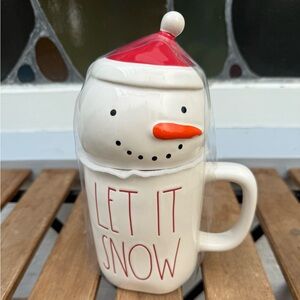 Rae Dunn LET IT SNOW Mug With Topper